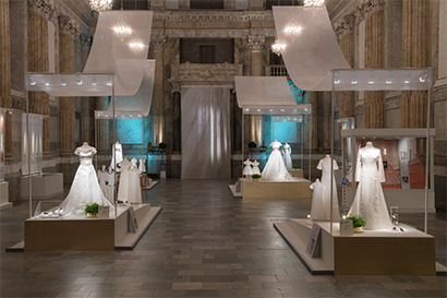 Kungliga brudklänningar utställning Rikssalen Kungliga slottet 2016